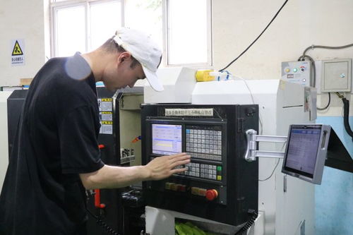 工业互联网之路，即墨名片上的三个头衔